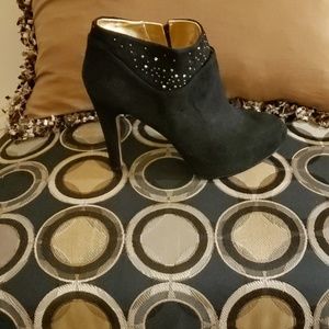 Ankle shoe boots